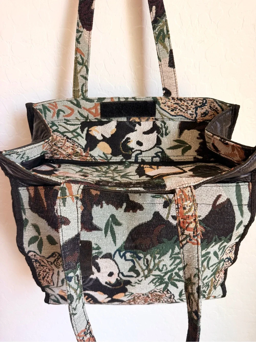 Vintage 90s panda